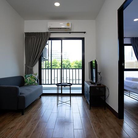Room 36 Service Apartment Bangkok Extérieur photo
