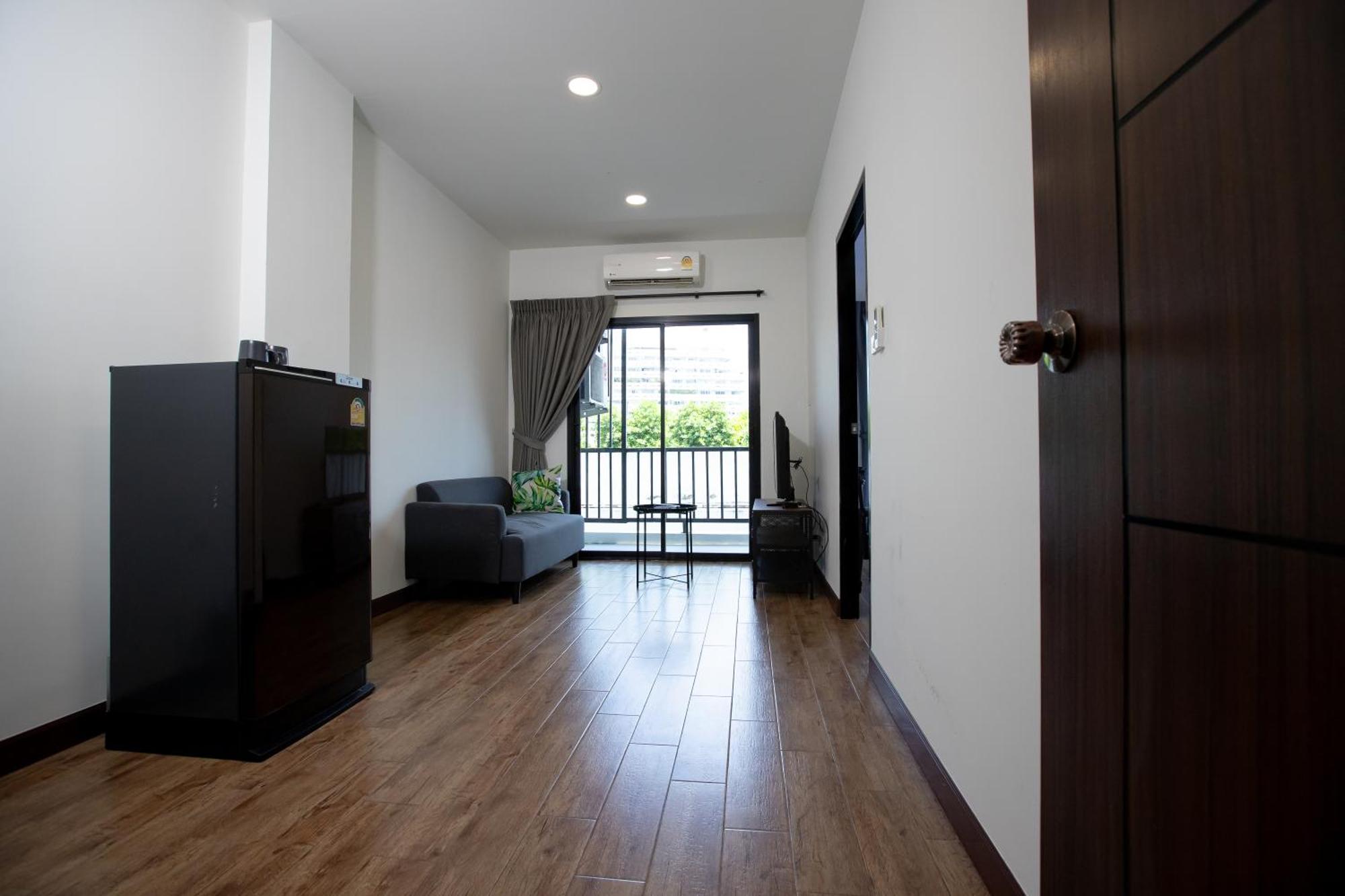 Room 36 Service Apartment Bangkok Extérieur photo